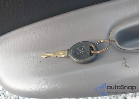 1999 Chrysler Concorde Lx from USA, damaged, VIN 2C3HD46R5XH746281